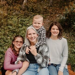 Meet your Posher, Rachal